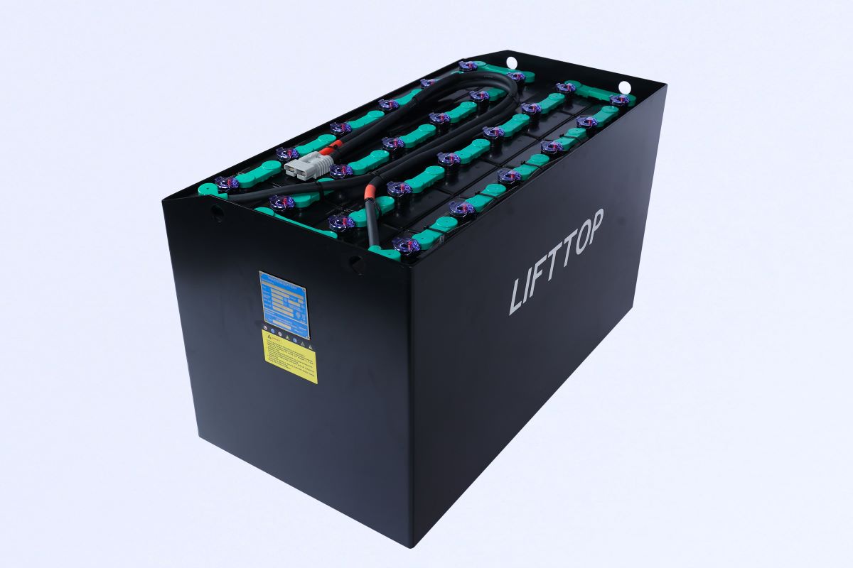 Địa chỉ cung cấp bình ắc quy axit chì LIFTTOP chính hãng tại Hà Nội giá tốt