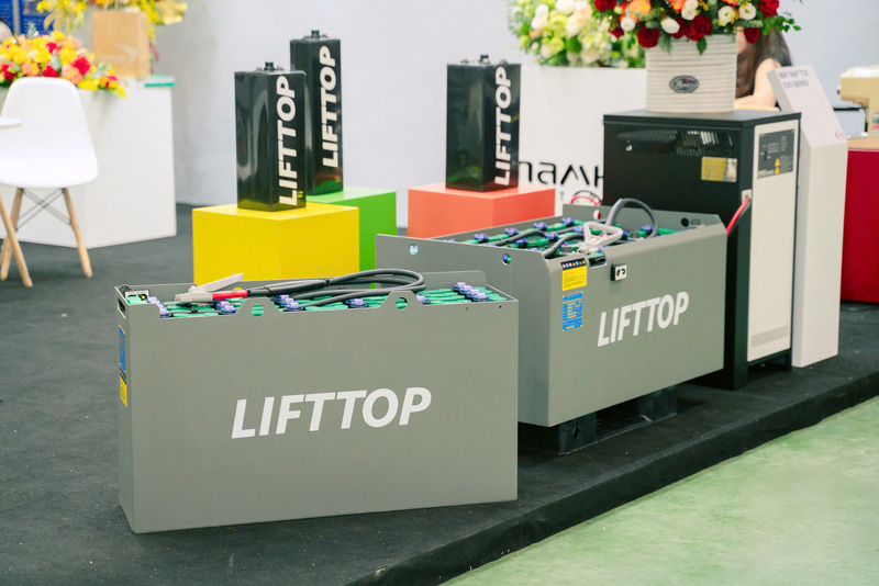 Tầm quan trọng của ắc quy và năng lượng cho xe nâng