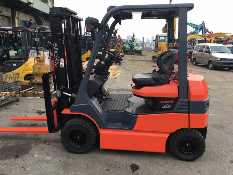 Bình ắc quy điện dành cho xe nâng Toyota 7FB25
